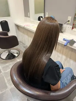 【伸ばし中の方向け】こだわり艶カラー+ダメージ補修集中ケアTreatment