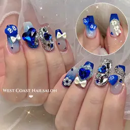 <長さ出し>オフなし✨チップスカルプ+しっかりアートやり放題【成人式/振袖ネイル/クリスマス/お正月】