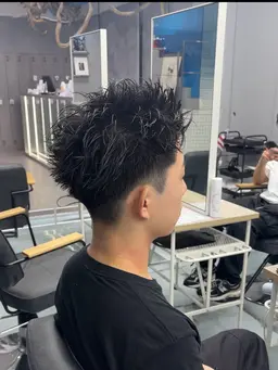 ショートの方必見‼️ビジネスシーンでも学校でも周りと差をつけたいならこれ一択‼️ショート専用のピンパーマ✨️