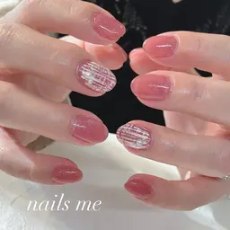 【ご新規様.オフ込】ワンカラー➕デザインアート2本🉐ドライケア込♡追加2本＋500円　ラメグラに変更も可