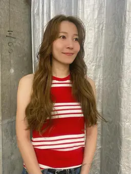 ステップボーンカット✂️＋ケアブリーチ使用美容液カラー👩🏼