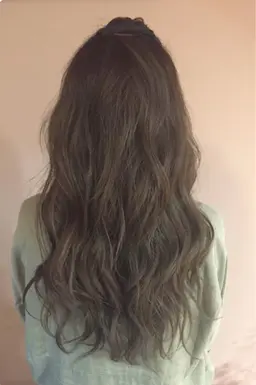 カット+リタッチカラー（ファッションor グレイカラー（白髪染め））3cmまで+トリートメント(現金のみ)＊ブリーチ除く