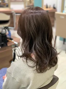 イルミナカラー+色持ちトリートメント+ブロー