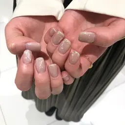 🌼 オフ込マグネットネイル🌼