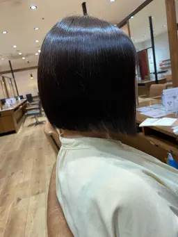 【🌸ミニモ限定🌸】カット+ケア縮毛矯正🌷