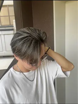 メンズ限定‼️脱白髪染めハイライト＋カット