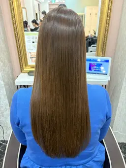 【癖が気になる方オススメ✨】前髪縮毛矯正+カット+うるツヤトリートメント