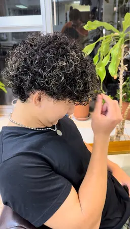 当店スタイリストカット+プードルパーマ