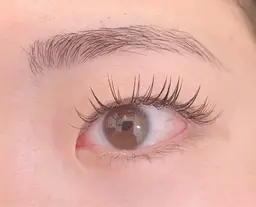 【ご新規様】LEDエクステ140本🌈 フラットラッシュ使用※補足説明を必ずお読みください※