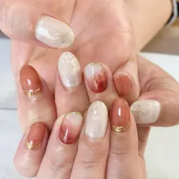 ニュアンスネイル