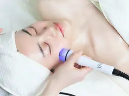 ソフトハーブピーリング体験韓国のドクターズコスメを使用、肌うるツヤ肌へ施術全ての肌質にご使用可能。