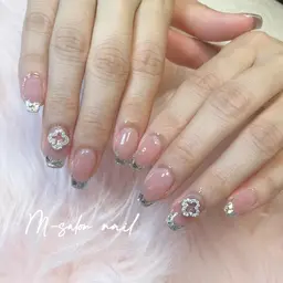 ガラスフレンチ可♡フレンチ・カラグラ（オフあり）