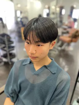 【🍀朝のスタイリングを楽に🍀】メンズカット➕シャンプー➕眉カット➕スパ付き🫧🤍