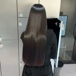 ✨平日限定✨【艶髪メニュー】🩵縮毛矯正+1step トリートメント🩵