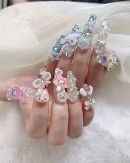 初回オフ無料🎀150分ワンカラーパーツ放題¥11800(店内パーツ全て、ゴテゴテデザインOK！）