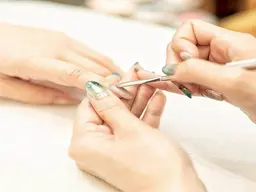 【ハンド】ジェルオフ+ファイリング+甘皮ケア