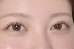 SNSで大人気★メーテルラッシュリフト+アミノ酸トリートメント+コーティング仕上げ