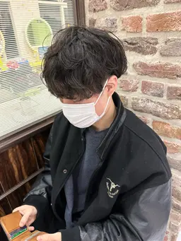 【平日限定☆】頭皮をリフレッシュ🌿クレンジング炭酸シャンプー付きメンズカット🫧