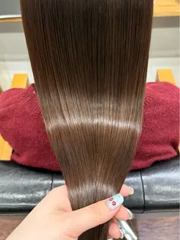 ケアカラー+3stepトリートメント〔口コミ投稿〕アイロン/コテ巻き仕上げ🪽ナノバブルケア付き🫧