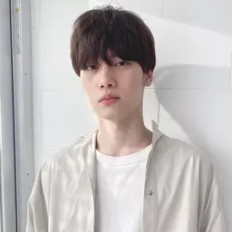 🏃♂️メンズ限定🏃♂️《月曜日、金曜日限定‼️》カット➕眉カット