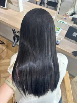 【縮毛矯正】✨️くせやうねりが気になる方にオススメ