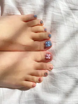 デザイン自由✨フットネイル