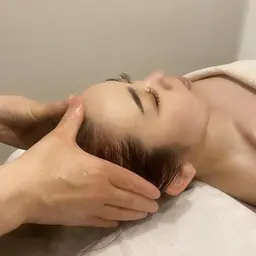 小顔/リフトアップ　極上ヘッドスパ60分体験