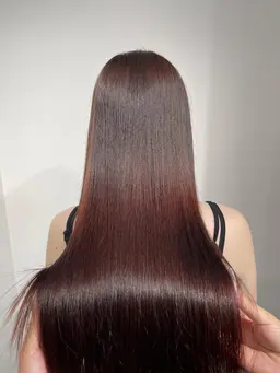 癖が強い方へ♪美髪エステストレート＋うるツヤトリートメント