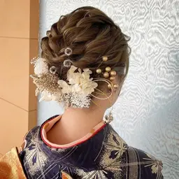 成人式前撮りヘアメイク👘¥13,000/通常のメニューよりお時間をかけてヘアメイクします🫧※お着付けは含まれません