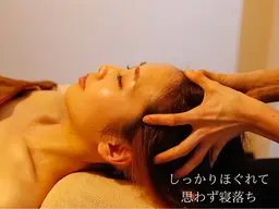 炭酸ドライヘッドスパ+上半身アロマリンパ60分¥6800