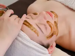 【剥離なしハーブピーリング🌿】ニキビ/肌荒れ/毛穴/ざらつき/くすみ/シミ/引き締め/小顔