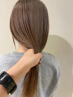 《ミニモ特別価格》カラー、トリートメント 胸下はプラス550円