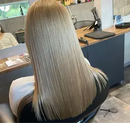 【髪質改善ヘアエステトリートメント】1度やれば違いが分かる