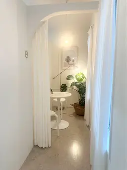 脱毛、韓国ハーブピーリング、冷却、メソスキンカラー、眉毛アート「カウンセリング」