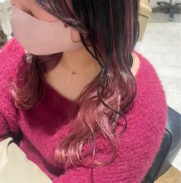 【こっそり可愛い🫶🏻】《ブリーチ込み》インナーorイヤリングカラー + 保湿トリートメント