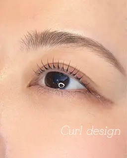 《目元の形に合わせたデザイン提案》韓国風🇰🇷束感まつ毛パーマ