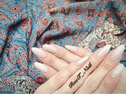 シンプル ネイル (オフなし)