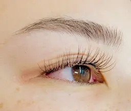 お試し限定クーポン⭐️美眉WAX＋オフ込フラットラッシュ100本orまつ毛パーマ  税込7000円