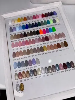 ［3回目まで♪］オフありワンカラーorラメグラデーション