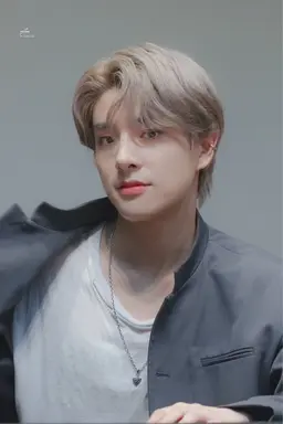 【 ✨️ minimo 学生限定✨️ 】 韓国風カラー&韓国風メンズカット✂️ l センターパート👦🏻💙