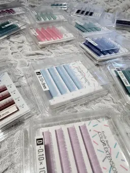 🩷カラーラッシュ🩵本数要相談❤️🔥(LED変更可)