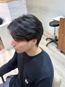 【メンズの方向け🧚🏻️】カット+眉カット+marbb(マイクロバブル)