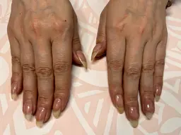 ハンドケアー甘皮処理付き✨