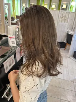 【新規レディース限定】カット+パーマ+クイックTR 【韓国風/ボブ/レイヤー】※デジタルパーマ+¥2200