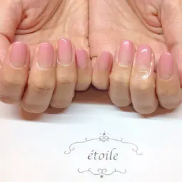 グラデーションネイル【フィルイン施術/1ヶ月以内に再来店のリピーター様限定】