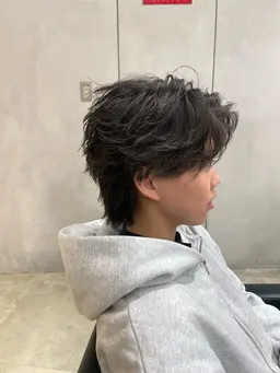 大流行！！🟦フェザーパーマ×メンズカット