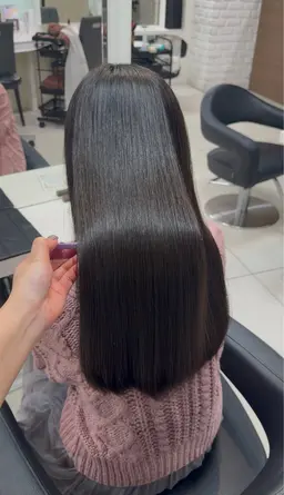 【ダメージレスでまとまり髪に🕊️】プレミアム縮毛矯正➕艶髪トリートメント✨️