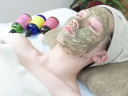 ミニモSALE☆【人気NO.1☆つるつる韓国肌✨️毛穴レス/ニキビケア】次世代ハーブピーリング