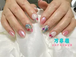 👑定額ネイル【中】👑アート両手で3​〜​5本💅