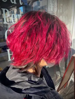 ブリーチ🌼+❤️‍🔥派手髪ワンカラー❤️‍🔥+カット